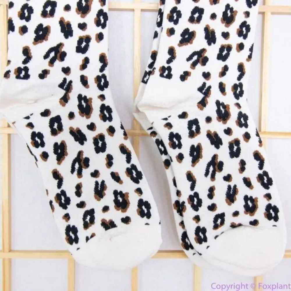 Two pairs:NEW Madewell Animal Trouser Socks,‎ color: antique cream